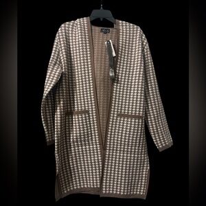 Elegant Brown Houndstooth Cardigan